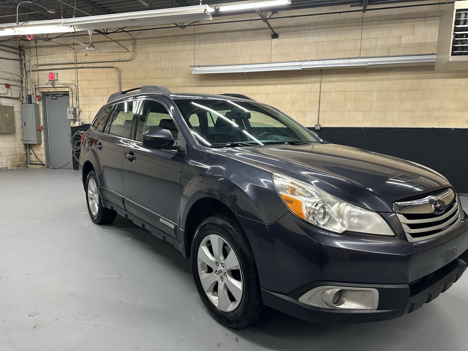 								Subaru Outback 2012 full									