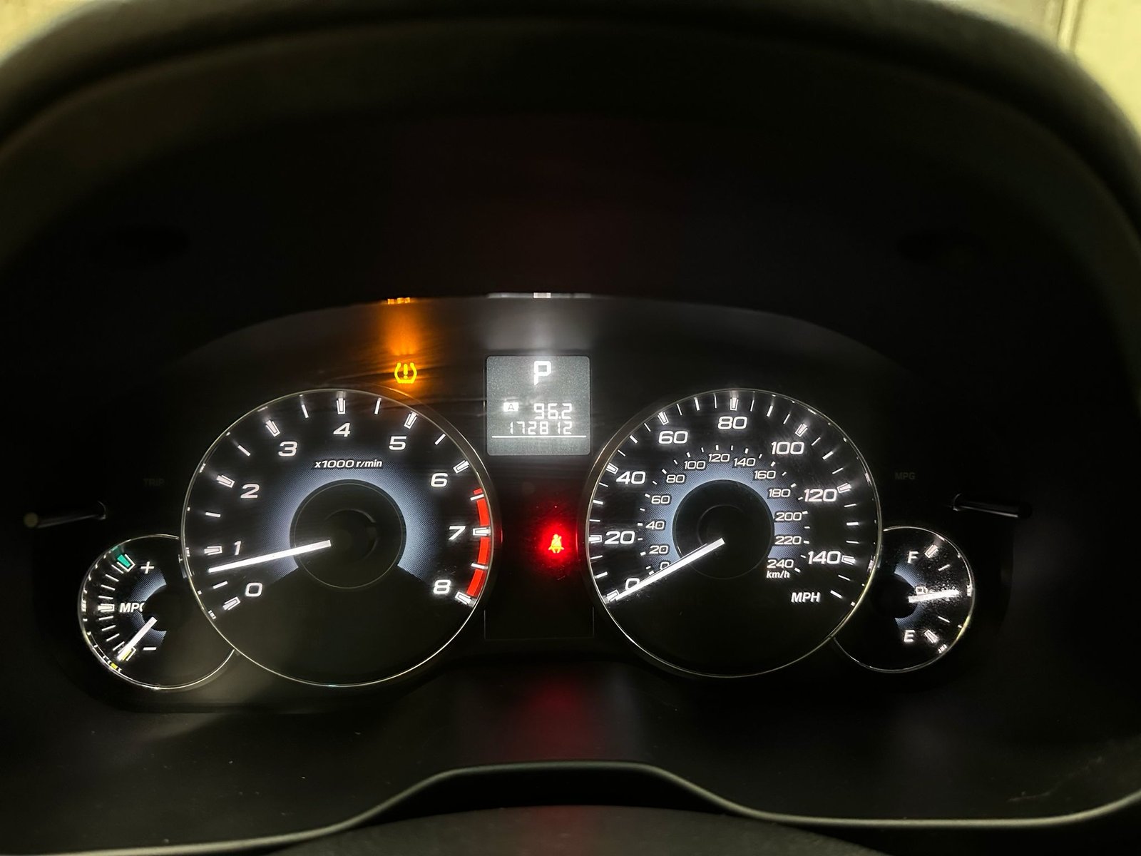 								Subaru Outback 2012 full									
