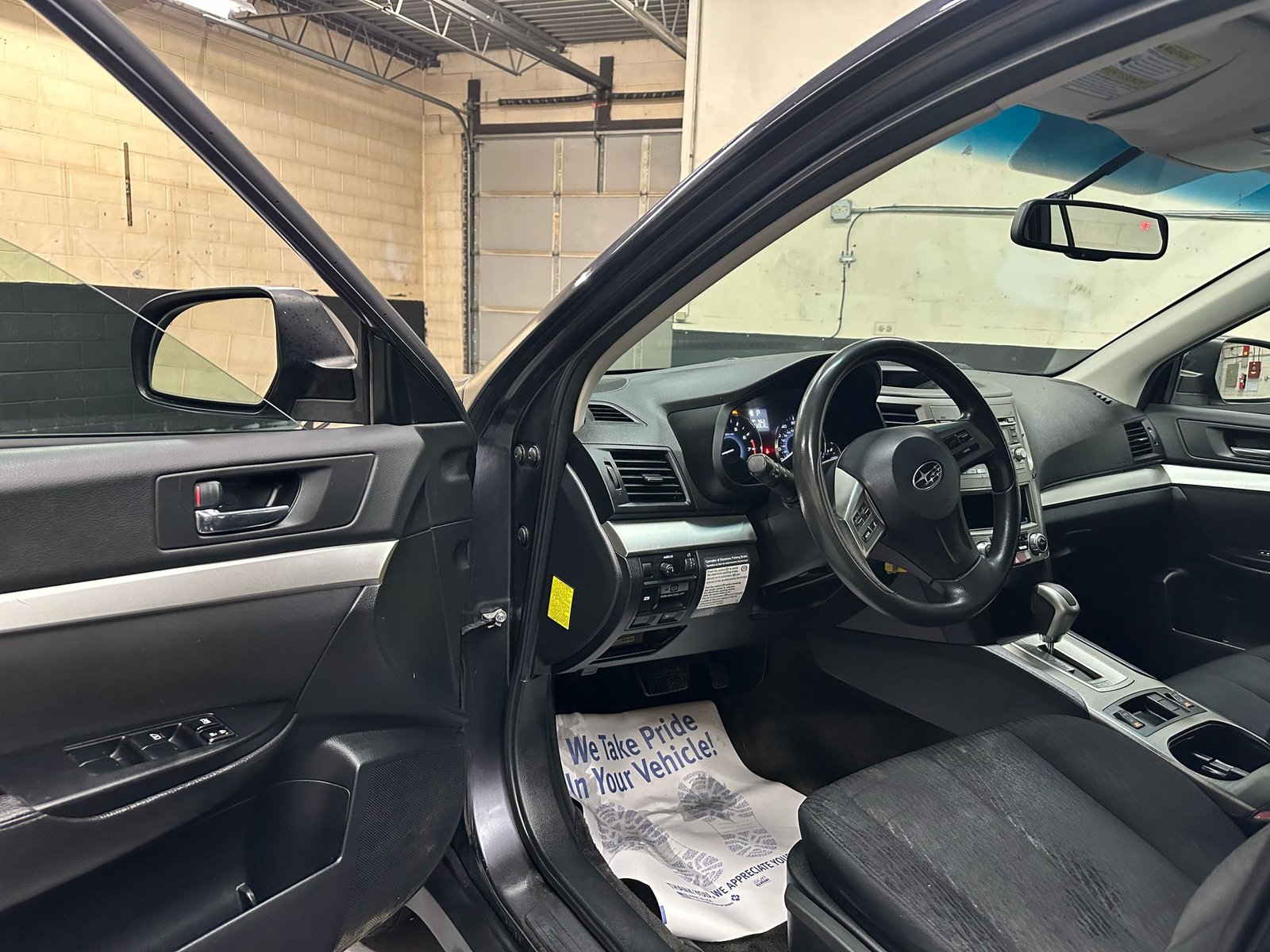 								Subaru Outback 2012 full									