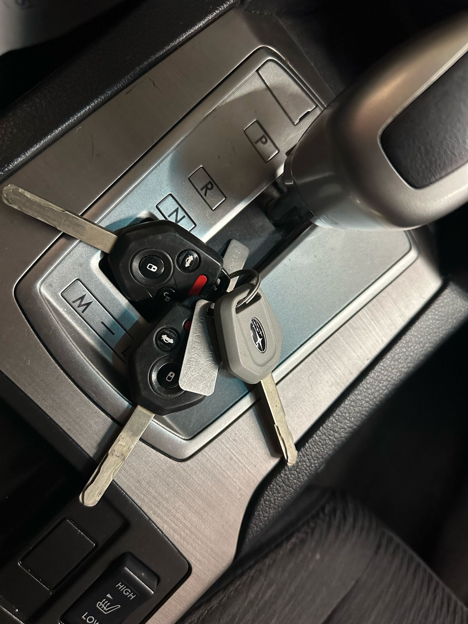 								Subaru Outback 2012 full									