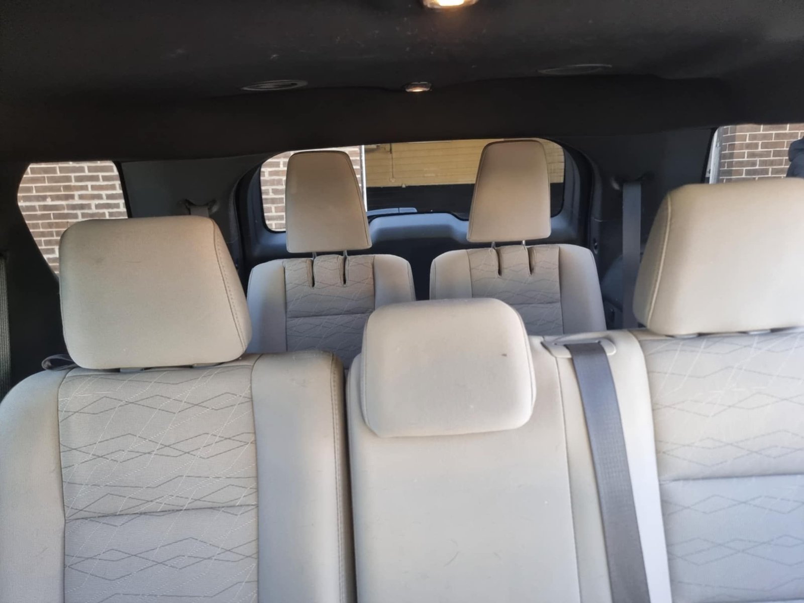 								Ford Explorer 2012 full									