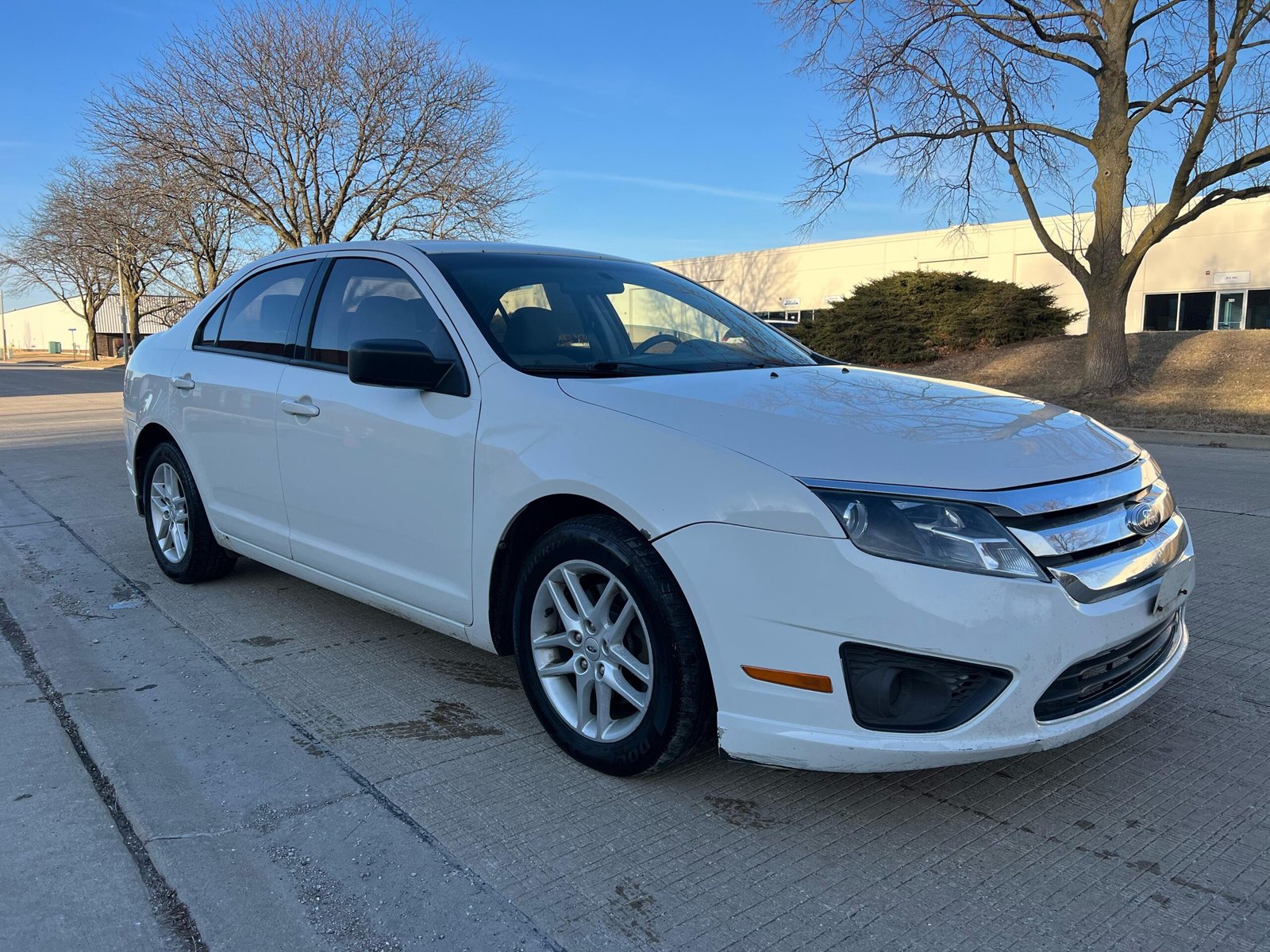 								Ford Fusion 2011 full									