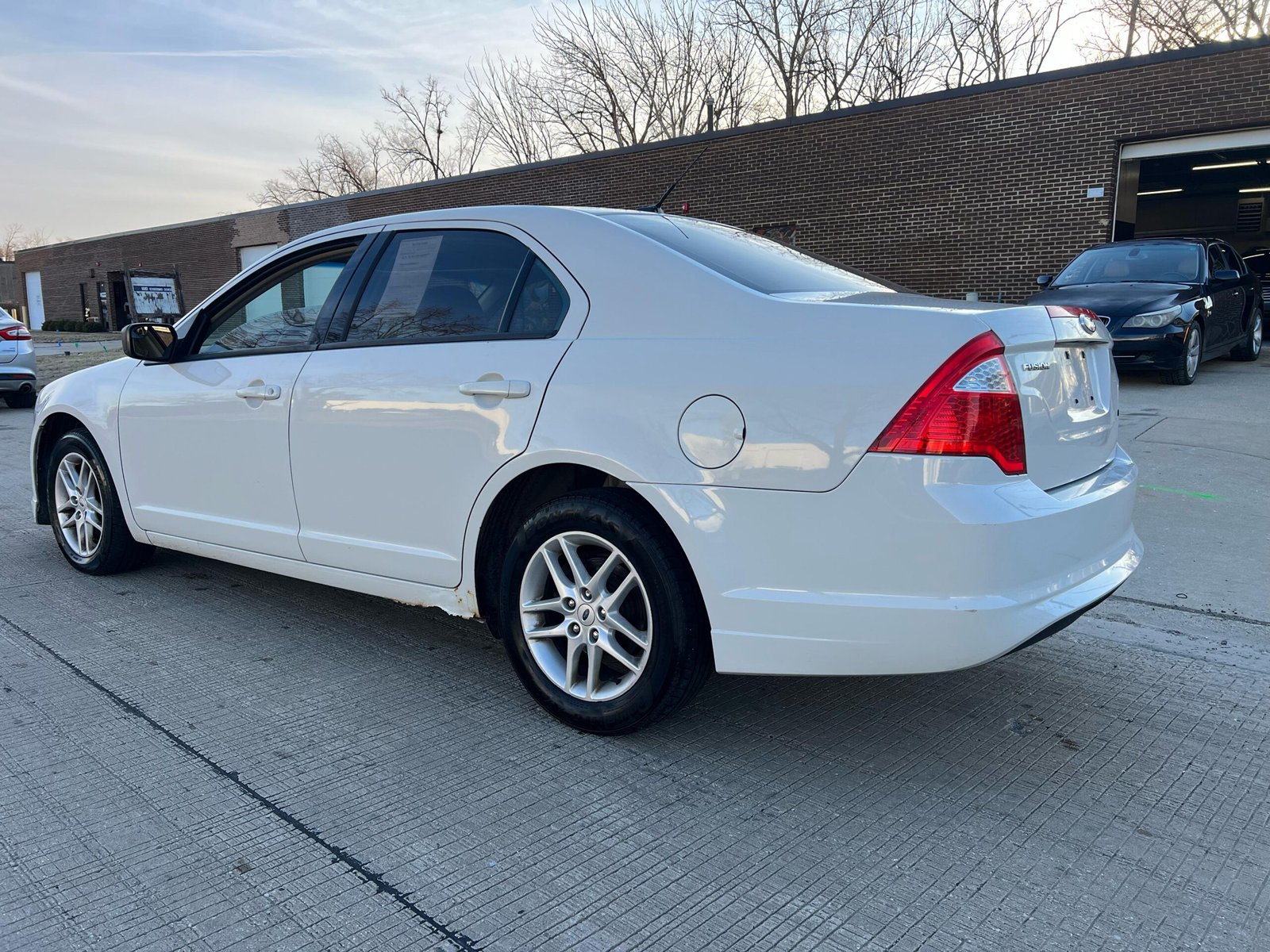 								Ford Fusion 2011 full									