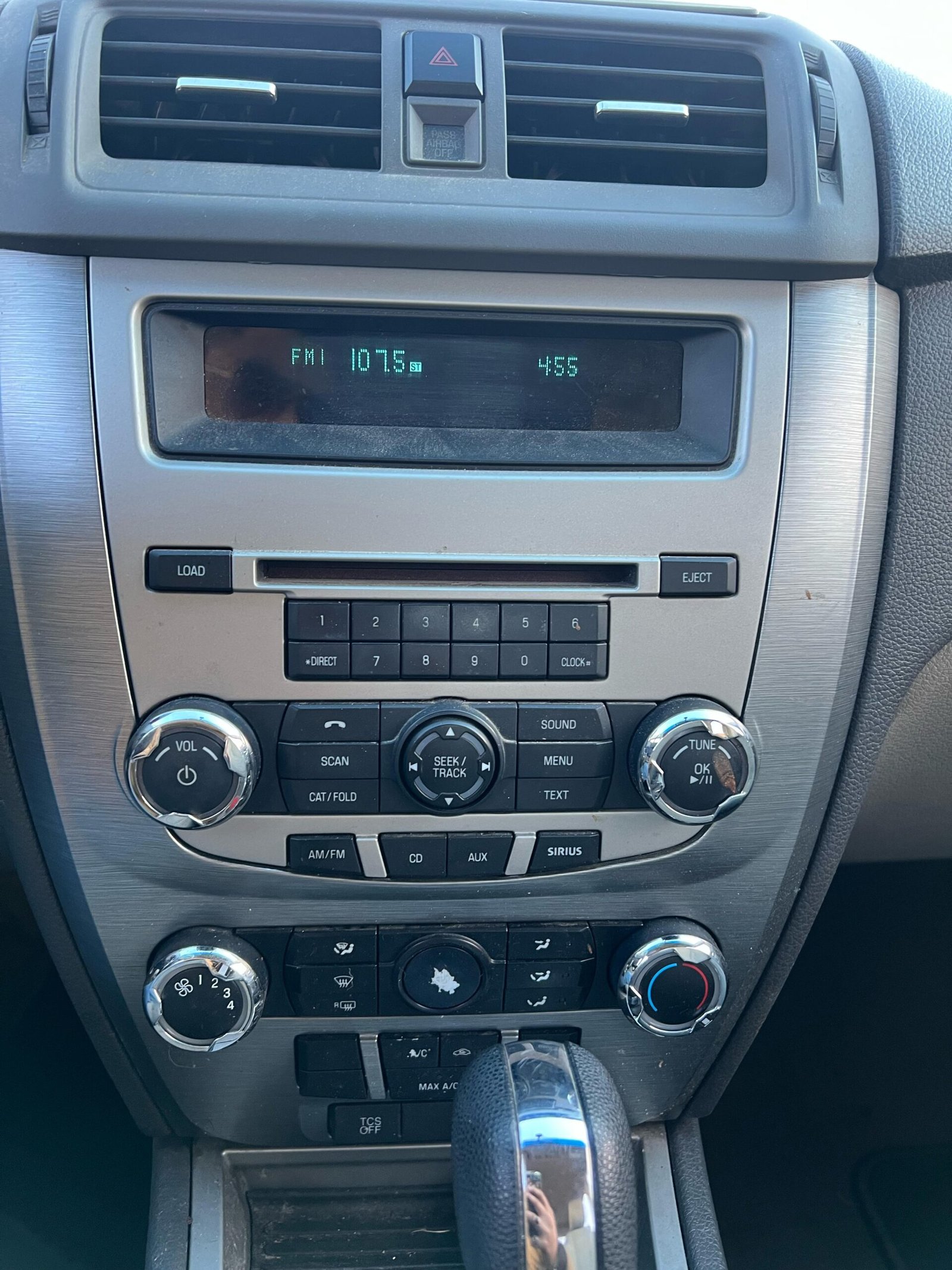 								Ford Fusion 2011 full									