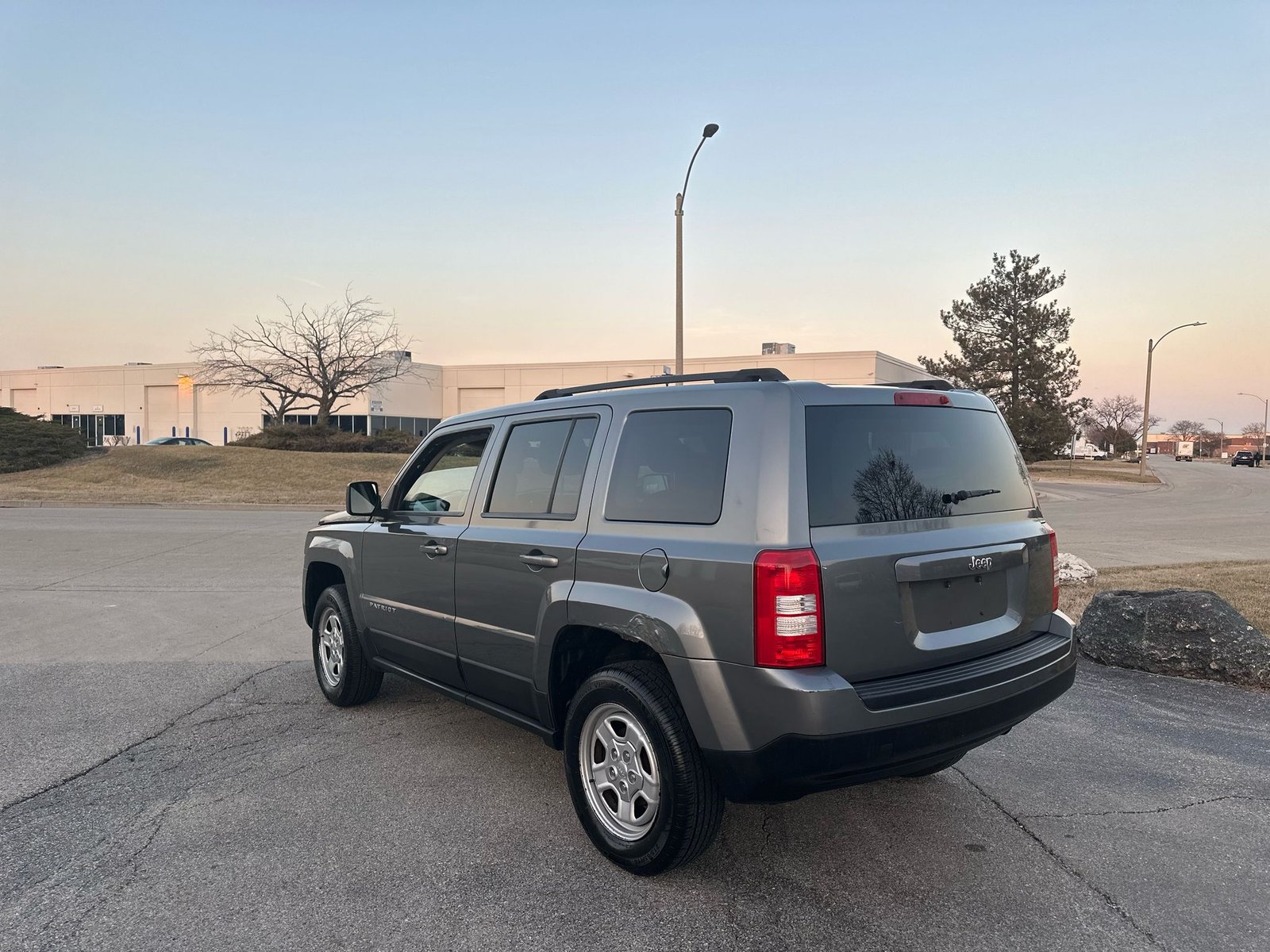 								Jeep Patriot 2012 full									