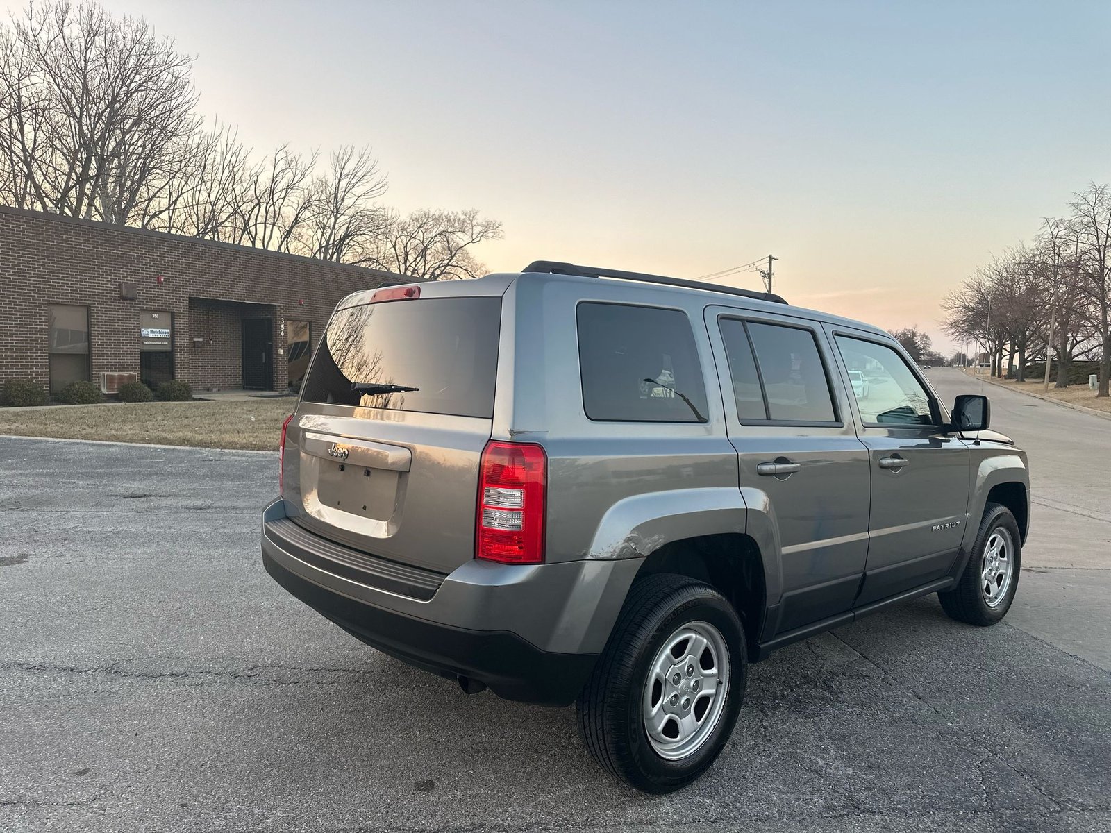 								Jeep Patriot 2012 full									