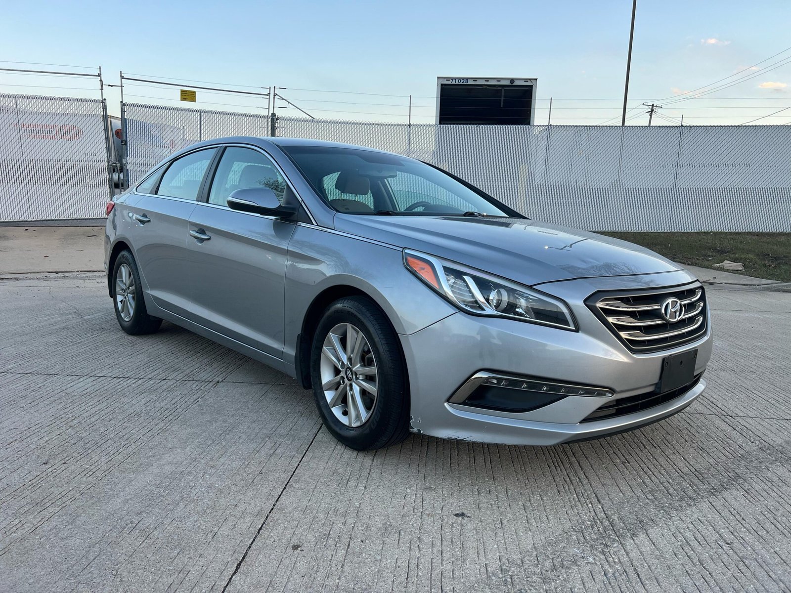 								Hyundai Sonata 2015 full									