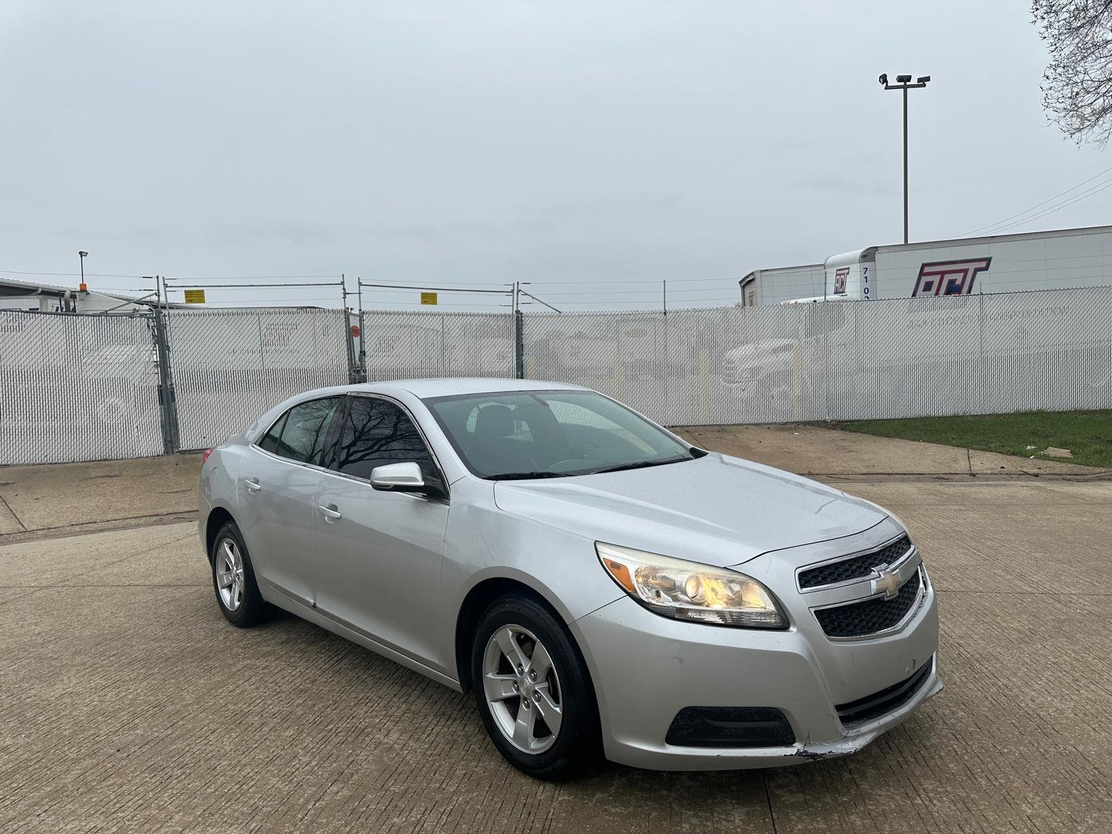 								Chevy Malibu 2013 full									