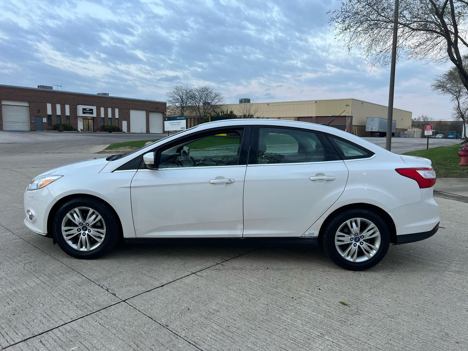 								Ford Focus SEL 2012 full									