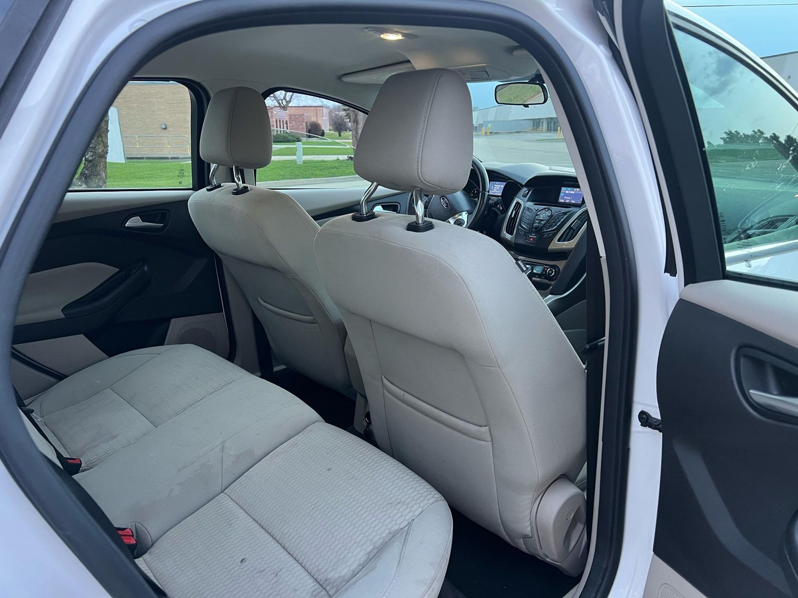 								Ford Focus SEL 2012 full									