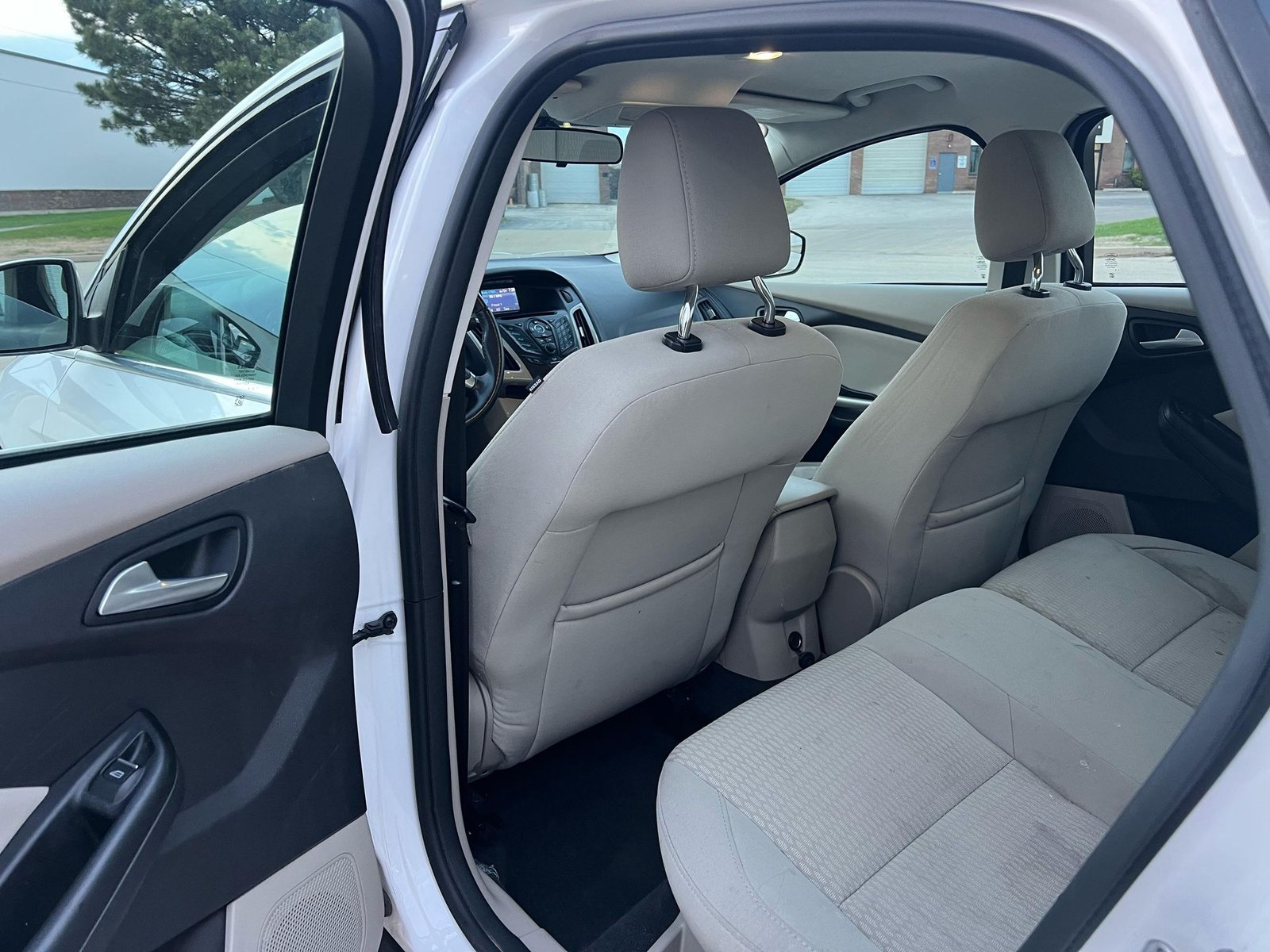 								Ford Focus SEL 2012 full									