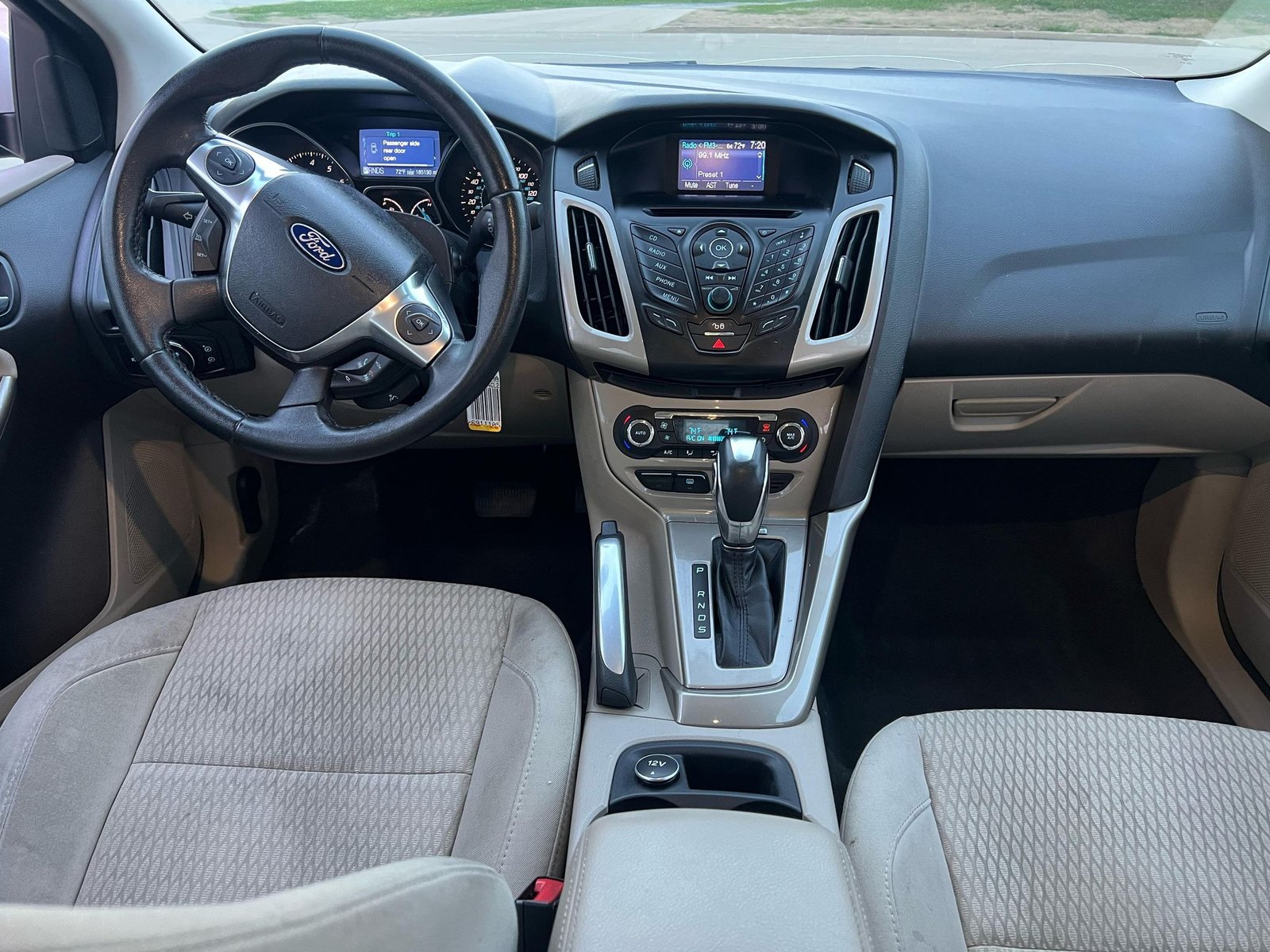								Ford Focus SEL 2012 full									