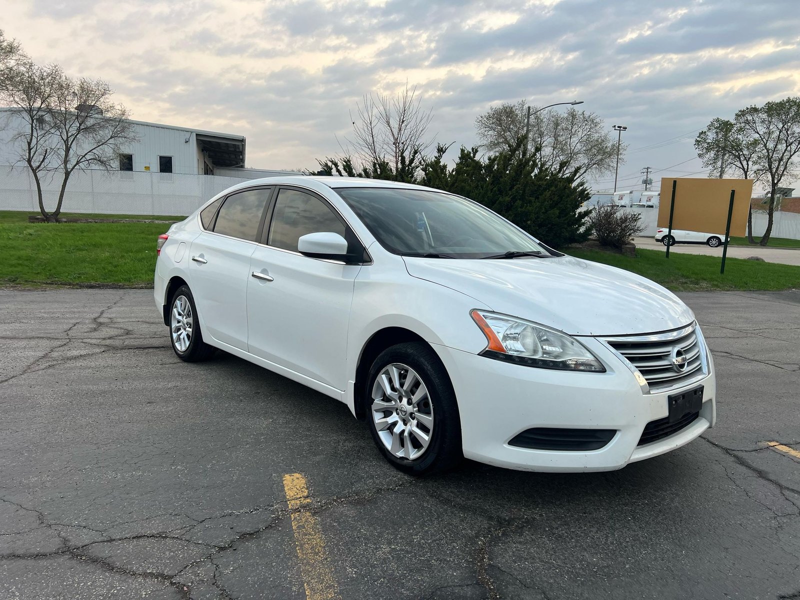 								Nissan Sentra 2013 full									